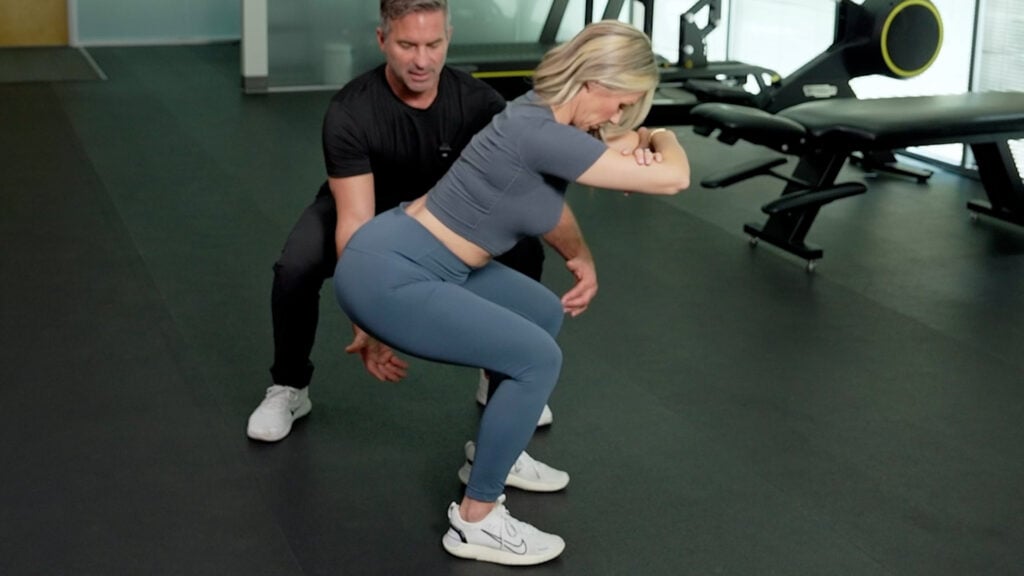 Air squat side view